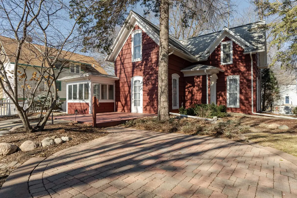 816 1st Street Nw, Rochester, MN 55901 - #1