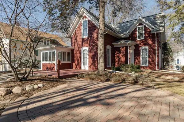 816 1st Street Nw, Rochester, MN 55901