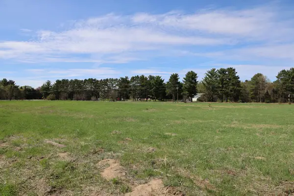 252x 183rd Ave Ne, East Bethel, MN 55092