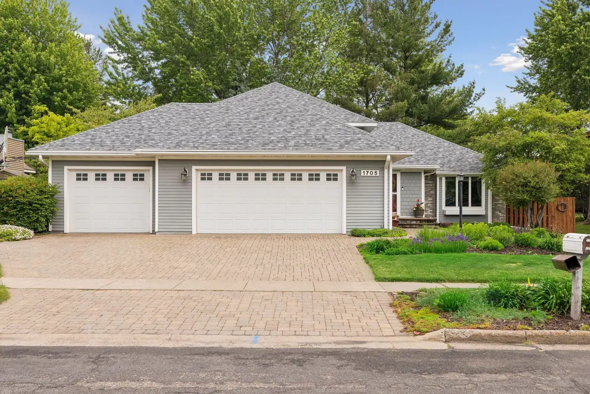 1705 Laurel Avenue, Hudson, WI 54016 - #1