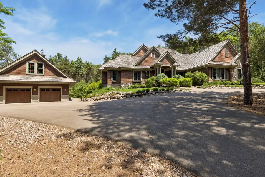 2289 Northridge Avenue Circle, Stillwater, MN 55082 - #2