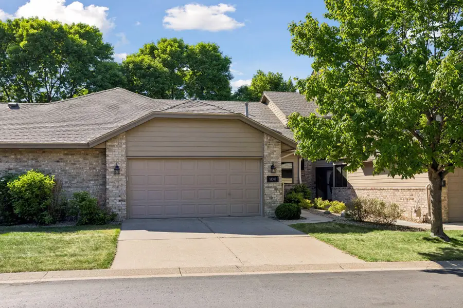 14397 Embassy Way, Apple Valley, MN 55124 - #2