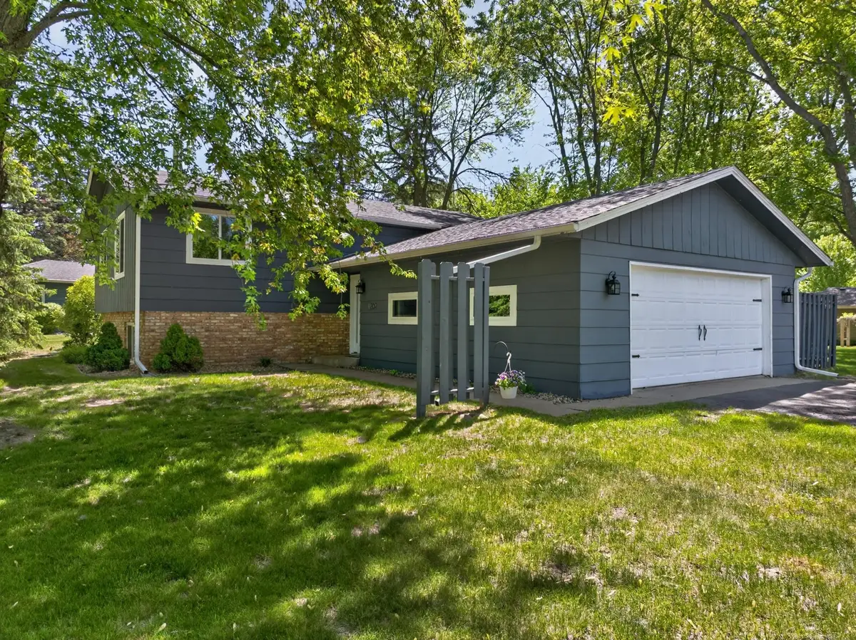 1802 Oak Knoll Drive Ne, Alexandria, MN 56308 - #1
