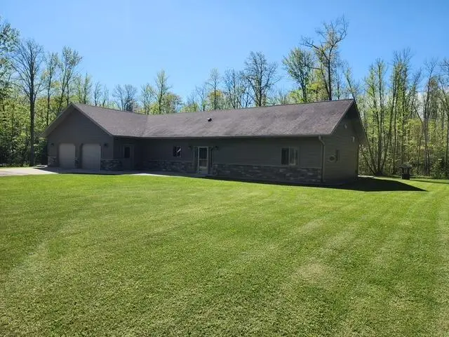 36173 W County Line Rd, Hill City, MN 55748 - #1