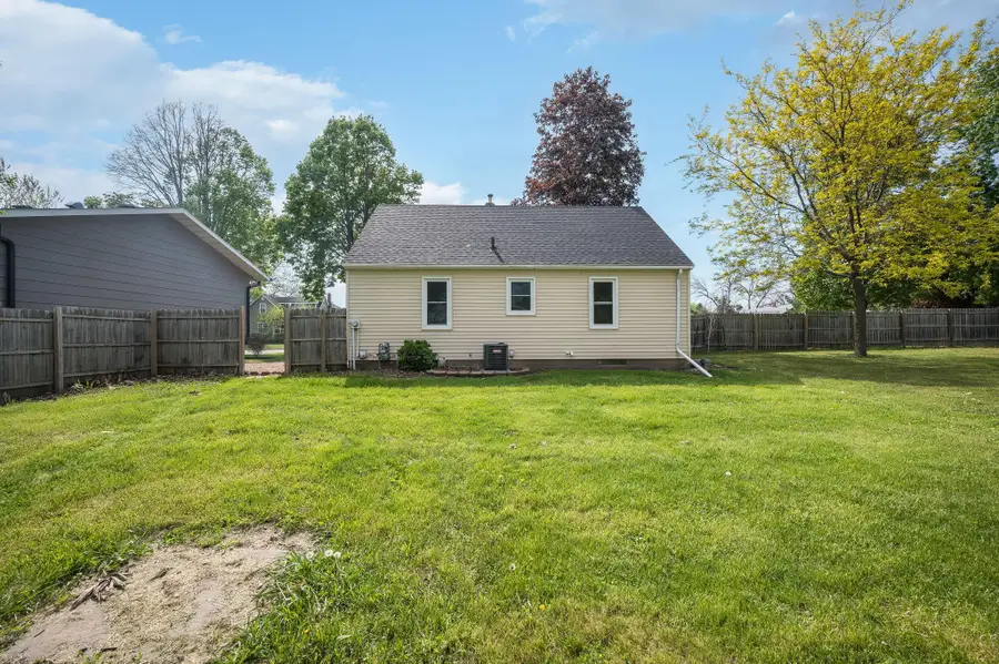 714 3rd Street N, Saint James, MN 56081 - #3
