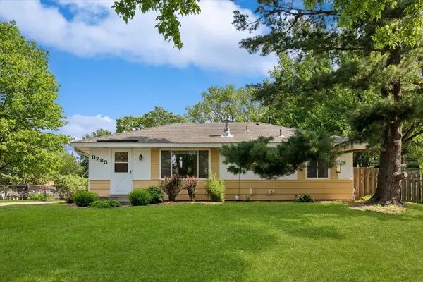 8785 Indahl Avenue S, Cottage Grove, MN 55016