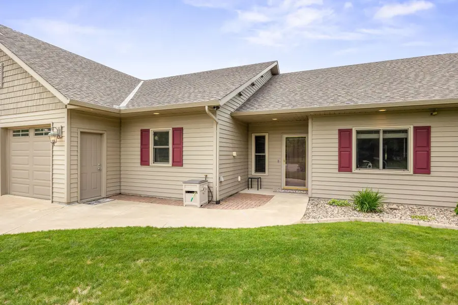 1278 Birdie Circle Nw, Hutchinson, MN 55350 - #2