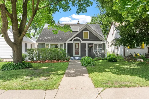 2752 Brunswick Avenue S, Saint Louis Park, MN 55416