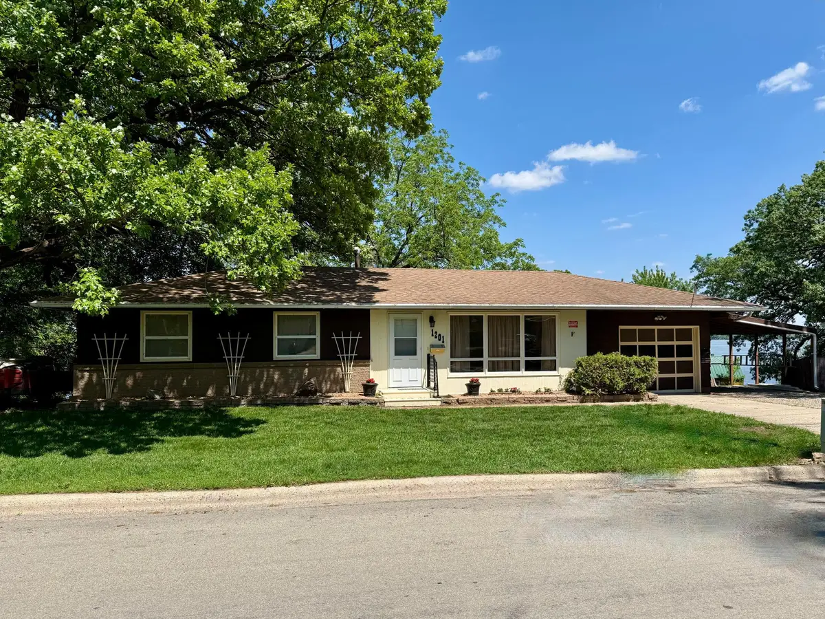 1201 Frank Hall Drive, Albert Lea, MN 56007 - #1