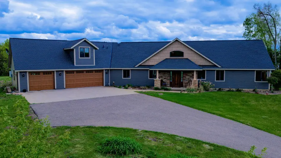 3417 N Games Lake Avenue, New London, MN 56273 - #2