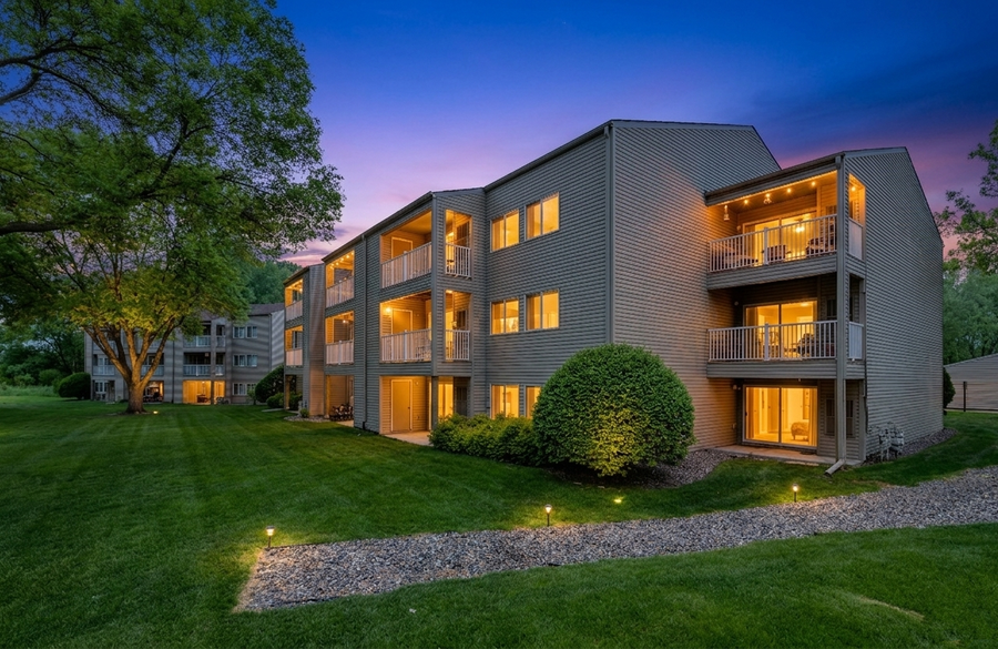 1225 Ferndale Street N #B1, Maplewood, MN 55119 - #3