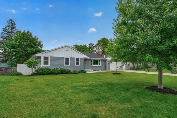 6037 York Avenue S, Edina, MN 55410