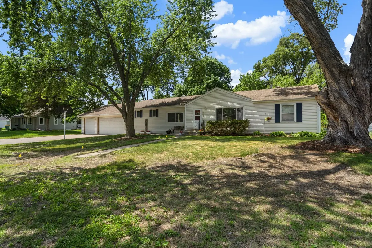 8644 4th Avenue S, Bloomington, MN 55420 - #1