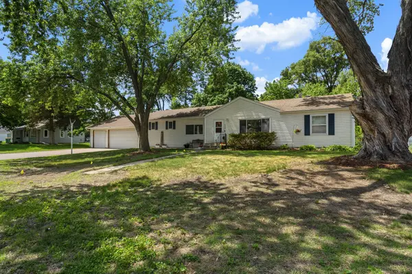 8644 4th Avenue S, Bloomington, MN 55420
