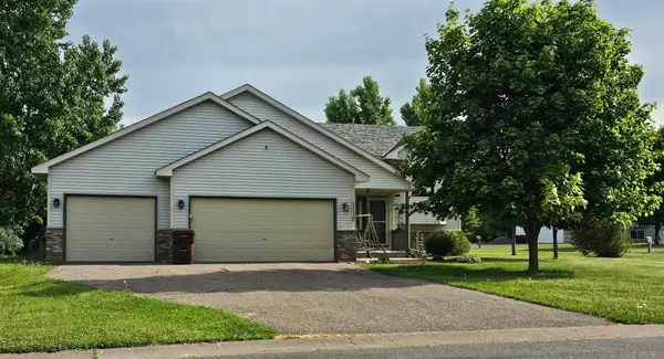1110 Hilltop Street, Braham, MN 55006