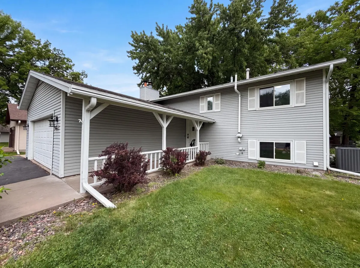11878 100th Place N, Maple Grove, MN 55369 - #1