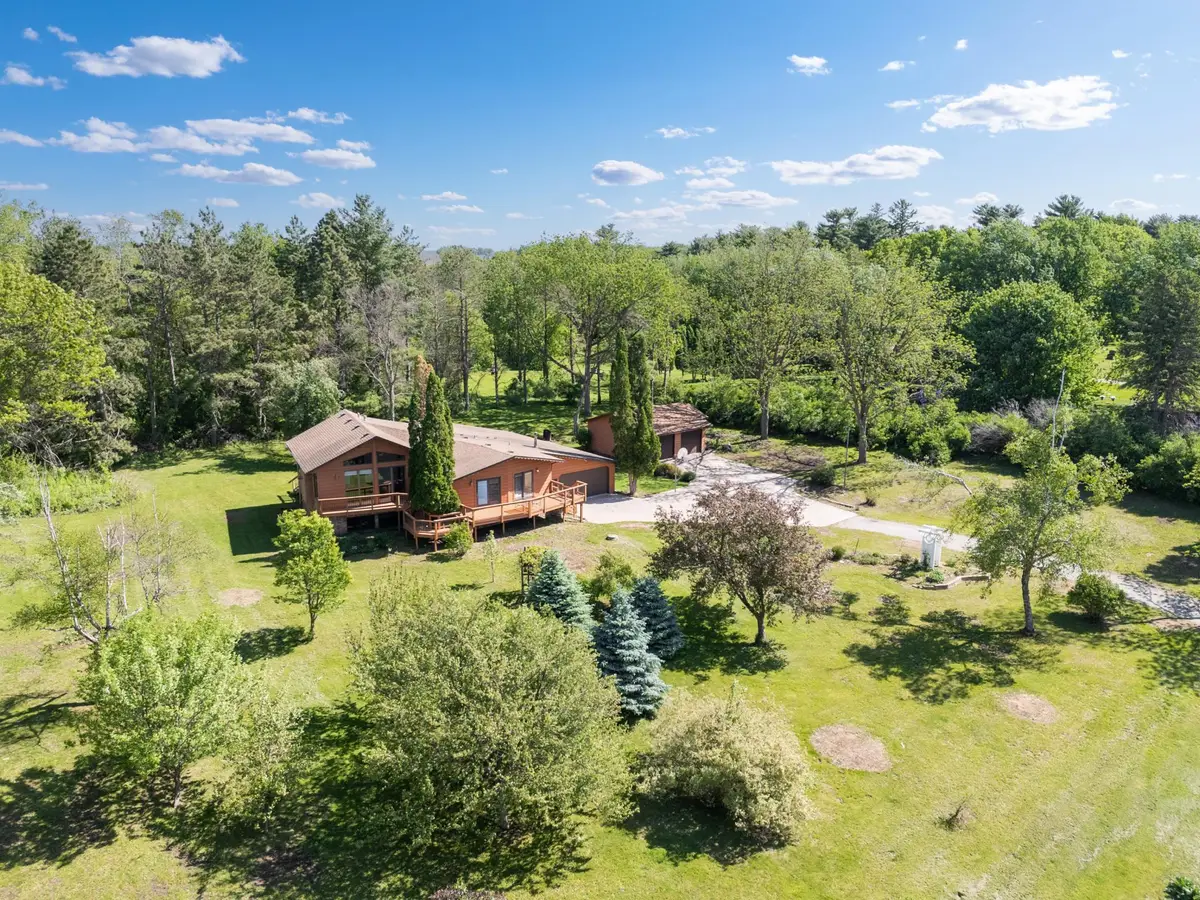 520 Cemetery Road, Mantorville, MN 55955 - #1