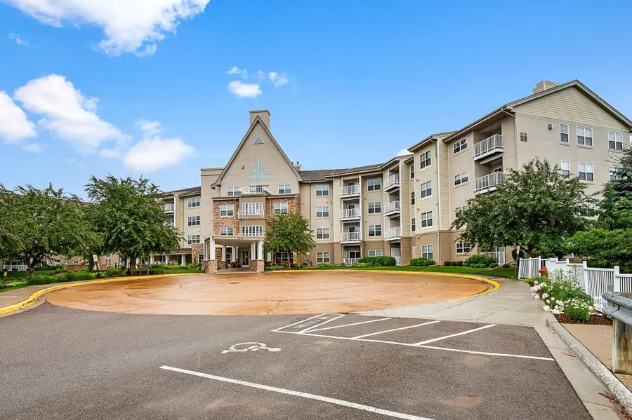 5650 Boone Avenue N #120, New Hope, MN 55428 - #2