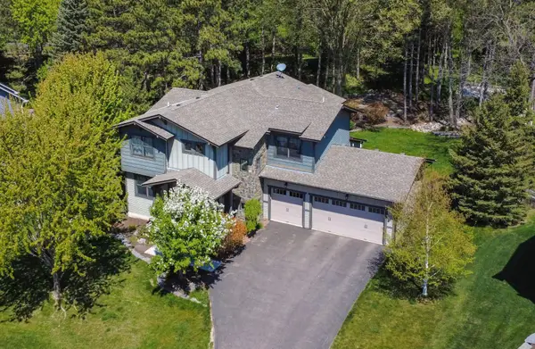 15622 Michele Lane, Eden Prairie, MN 55346