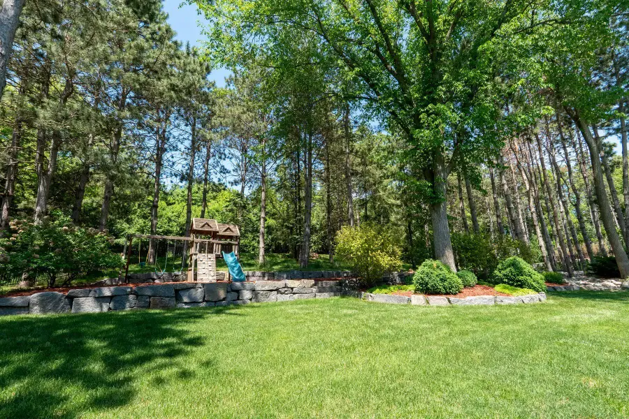 15622 Michele Lane, Eden Prairie, MN 55346 - #2