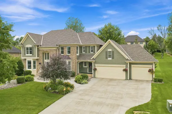 3824 Fairway Terrace, Woodbury, MN 55125