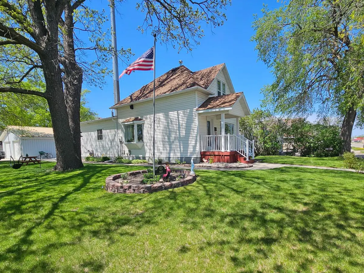 507 Atlantic Avenue, Thief River Falls, MN 56701 - #1
