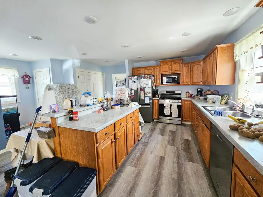 507 Atlantic Avenue, Thief River Falls, MN 56701 - #3