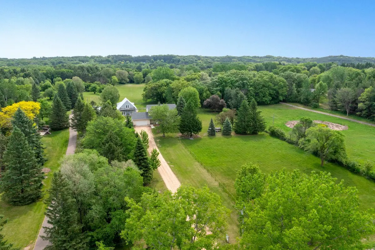 2733 Neal Avenue N, Stillwater, MN 55082 - #1