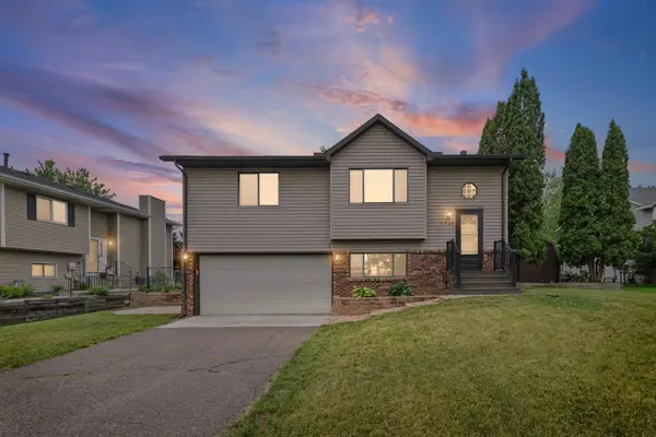 1346 Cope Avenue E, Maplewood, MN 55109