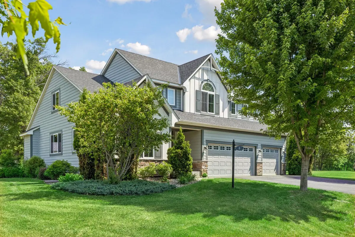 6 Cunningham Road, North Oaks, MN 55127 - #1