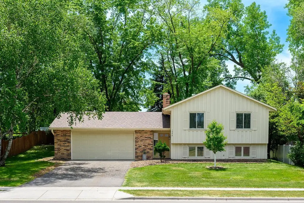 1088 Whitney Drive, Apple Valley, MN 55124 - #1