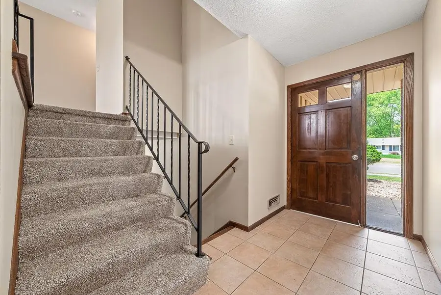 1088 Whitney Drive, Apple Valley, MN 55124 - #2