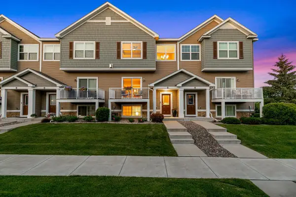 9590 Jefferson Drive #3, Chanhassen, MN 55317