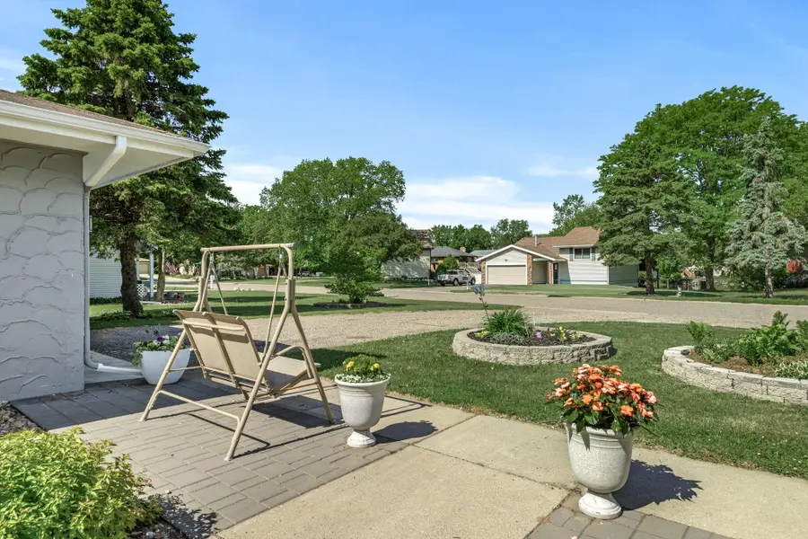 13994 Holyoke Court, Apple Valley, MN 55124 - #2