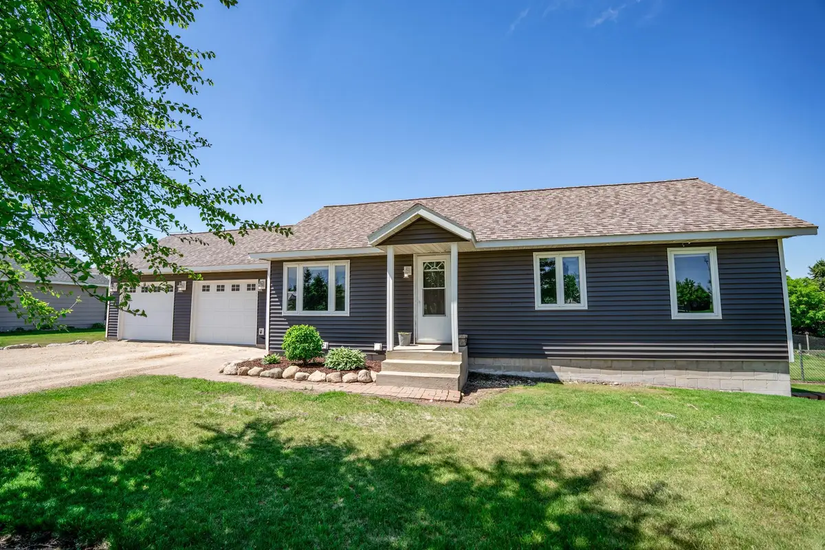 13010 212th Avenue Ne, New London, MN 56273 - #1