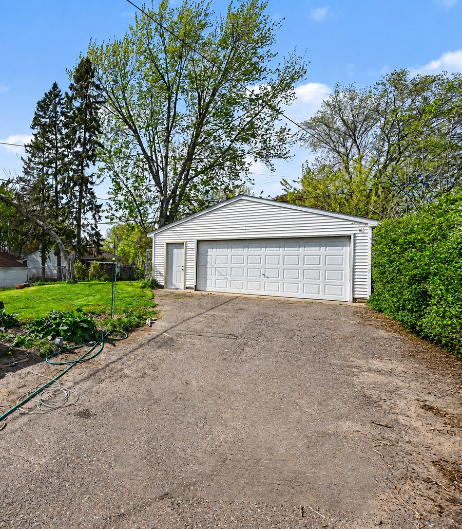 2111 Fremont Avenue E, Saint Paul, MN 55119 - #2