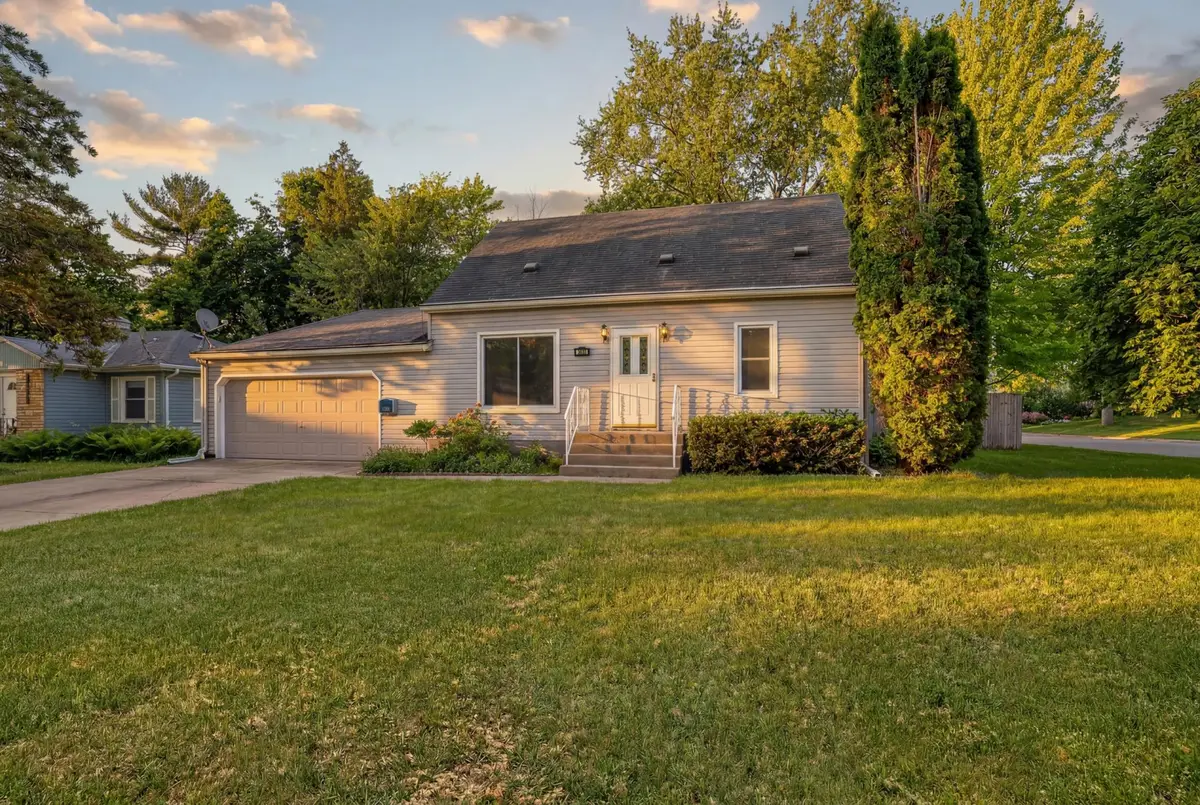 3633 Lowry Avenue N, Robbinsdale, MN 55422 - #1