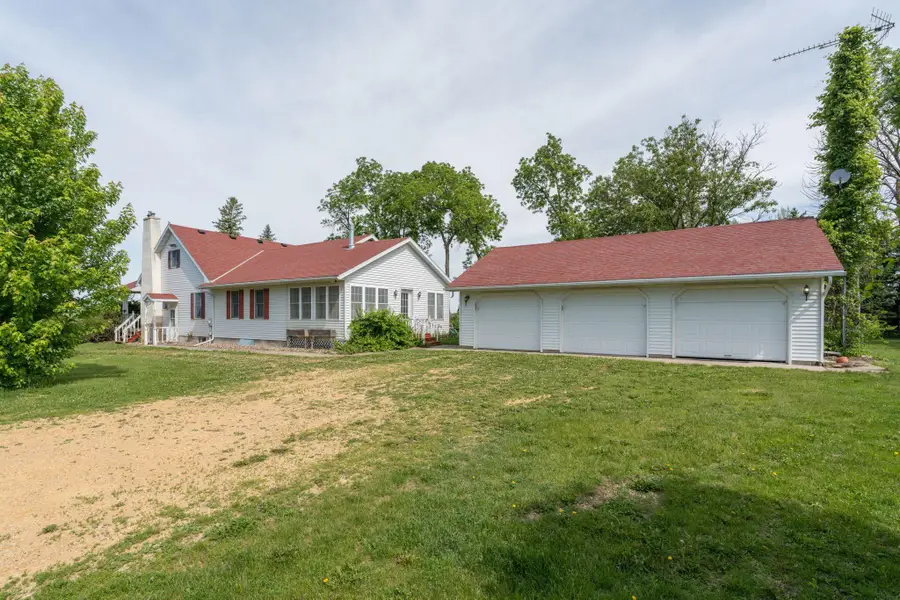 17069 Old Hwy 66, Good Thunder, MN 56037 - #2