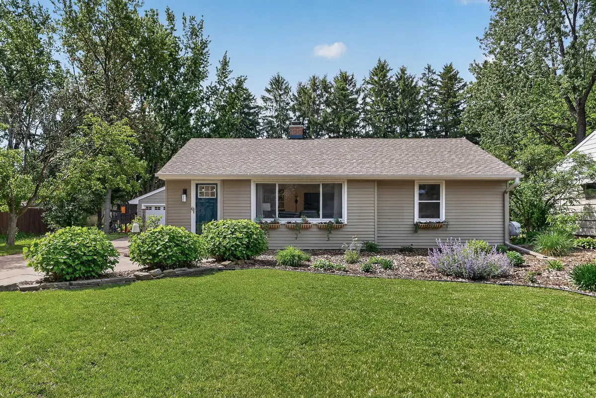 2094 Richard Avenue, White Bear Lake, MN 55110 - #1