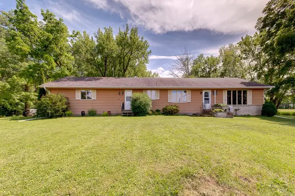 10760 100th Street W, Montgomery, MN 56069