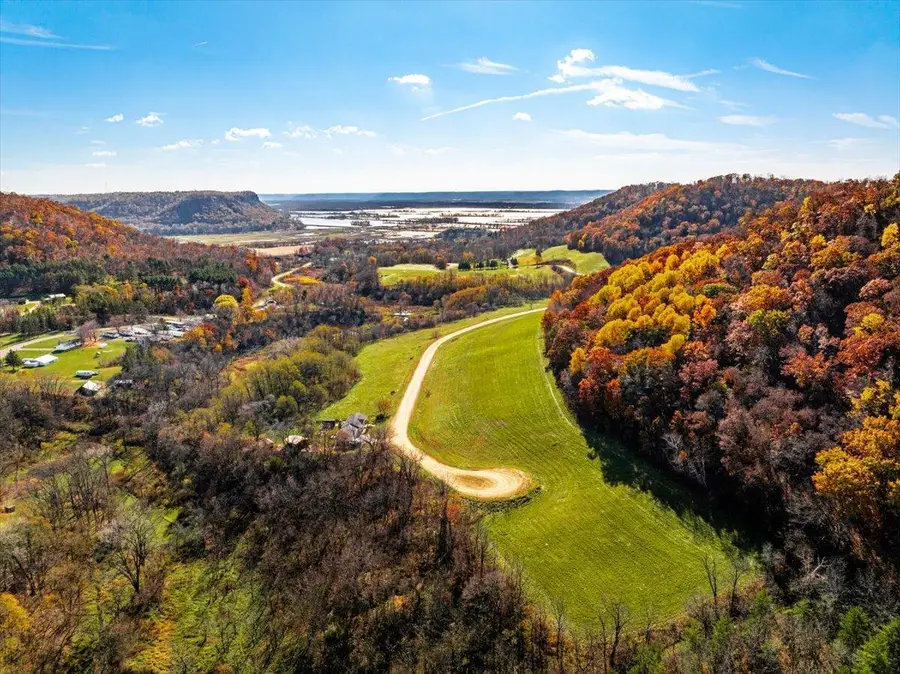 S1526 Shawnee Drive, Alma, WI 54610 - #3