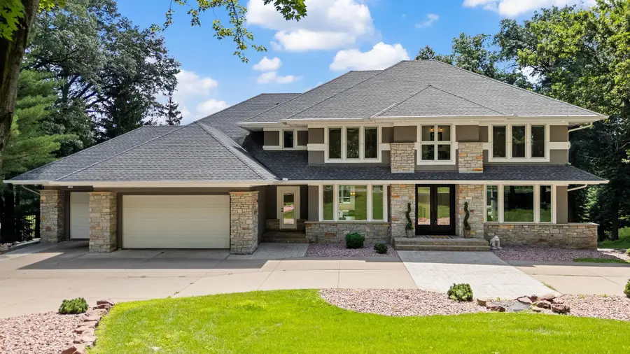 9 Red Forest Way, North Oaks, MN 55127 - #2