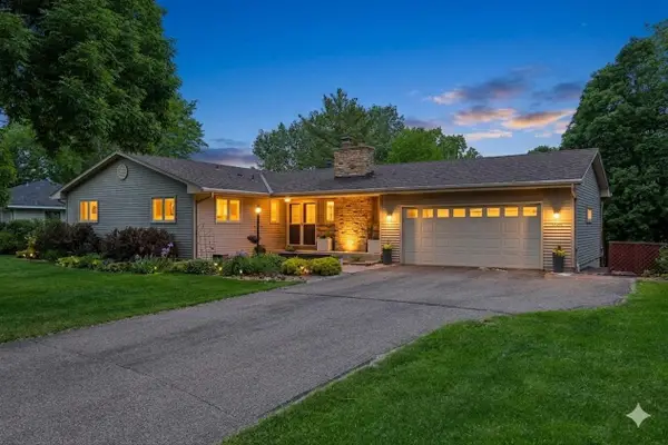 10011 Abbott Avenue S, Bloomington, MN 55431