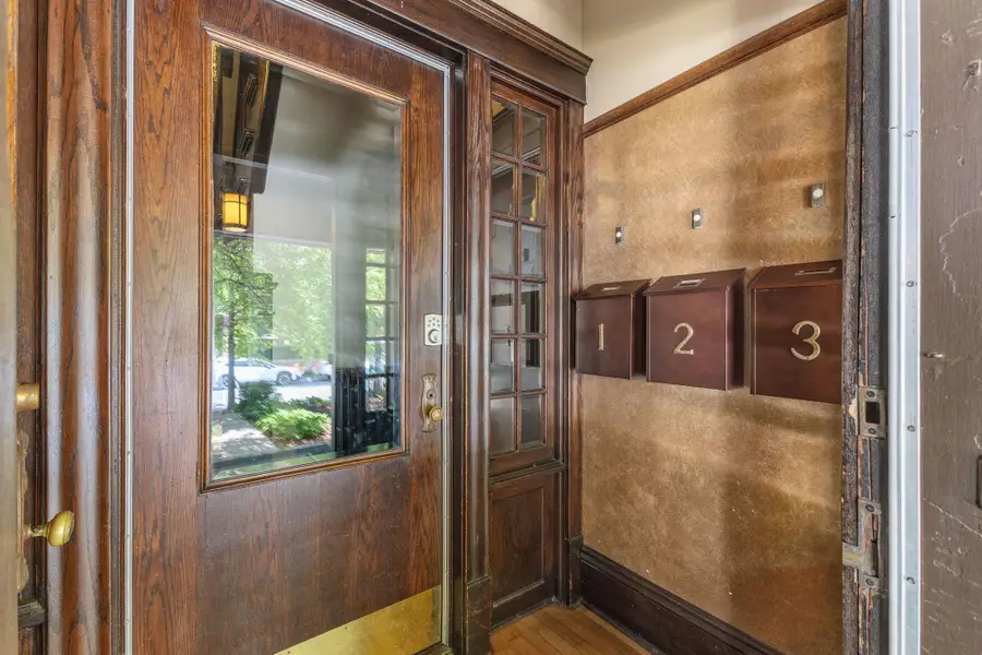 2421 Girard Avenue S #3, Minneapolis, MN 55405 - #2