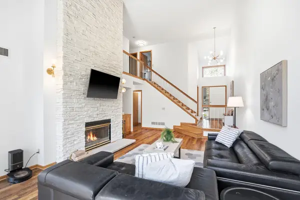 6263 Sequoia Circle, Eden Prairie, MN 55346