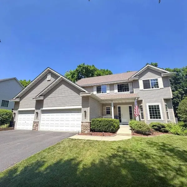 9142 Woodland Drive, Saint Bonifacius, MN 55375