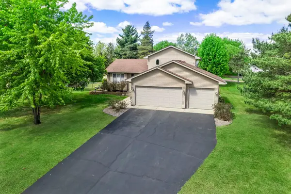 14378 Eagle Street Nw, Andover, MN 55304
