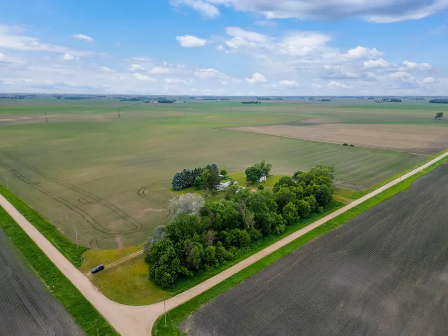 25975 630th Avenue, Alden, MN 56009 - #2