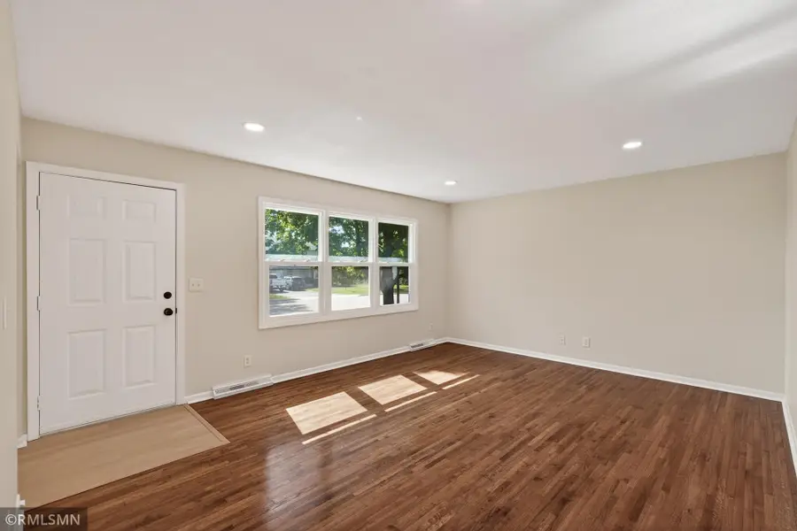 6601 Zealand Avenue N, Brooklyn Park, MN 55428 - #2