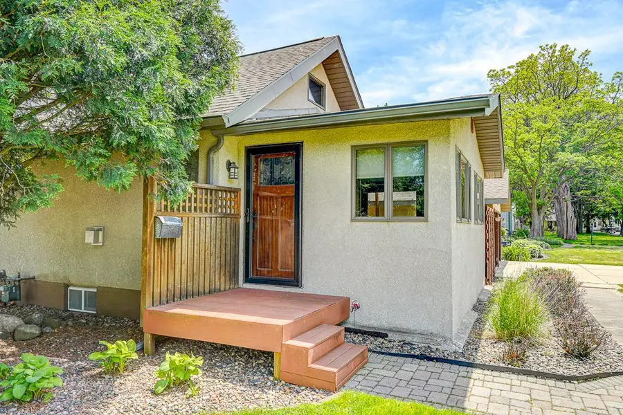 2702 Reardon Place N, North Saint Paul, MN 55109 - #3